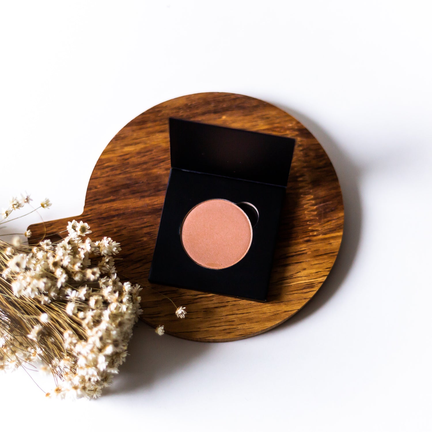 EMPTY Reusable Compacts for Eco-Refills